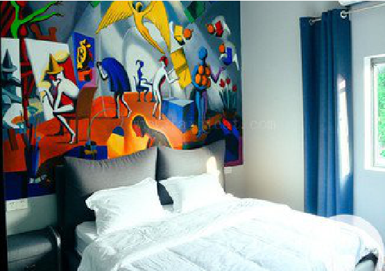 会泽对于酒店的墙体彩绘而言更注重哪些方面？