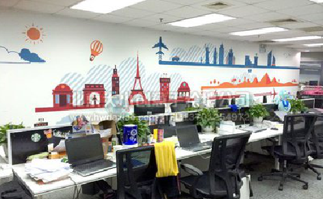 会泽教你设计办公室墙绘的方法。